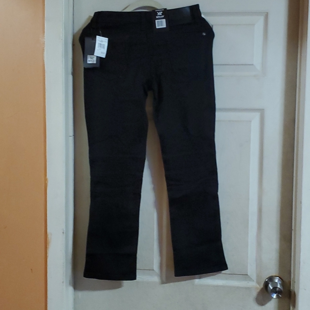 Jeans. - Picture 3 of 4